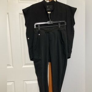 Figs Black Straight Leg Pants and top scrub set